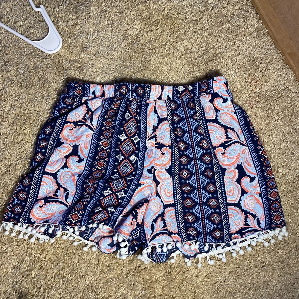 sequin hearts girls short, size large